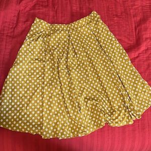 LuLaRoe MADISON skirt, yellow daisies size M medium